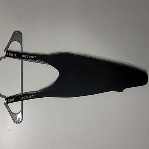 Nike Dri-Fit black cross-back athletic tank top